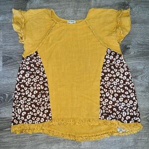 Umgee Yellow Top with Brown Leopard Accents